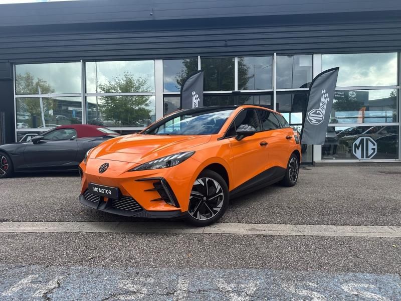 Théobald Occasion MG MG4 berline electrique orange